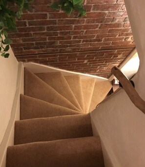 Interior - Little House . Cottage for 4 in Tenterden High Street. Wifi, parking, woodburner (Tenterden)