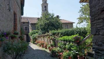 Enceinte de lâhĂ©bergement