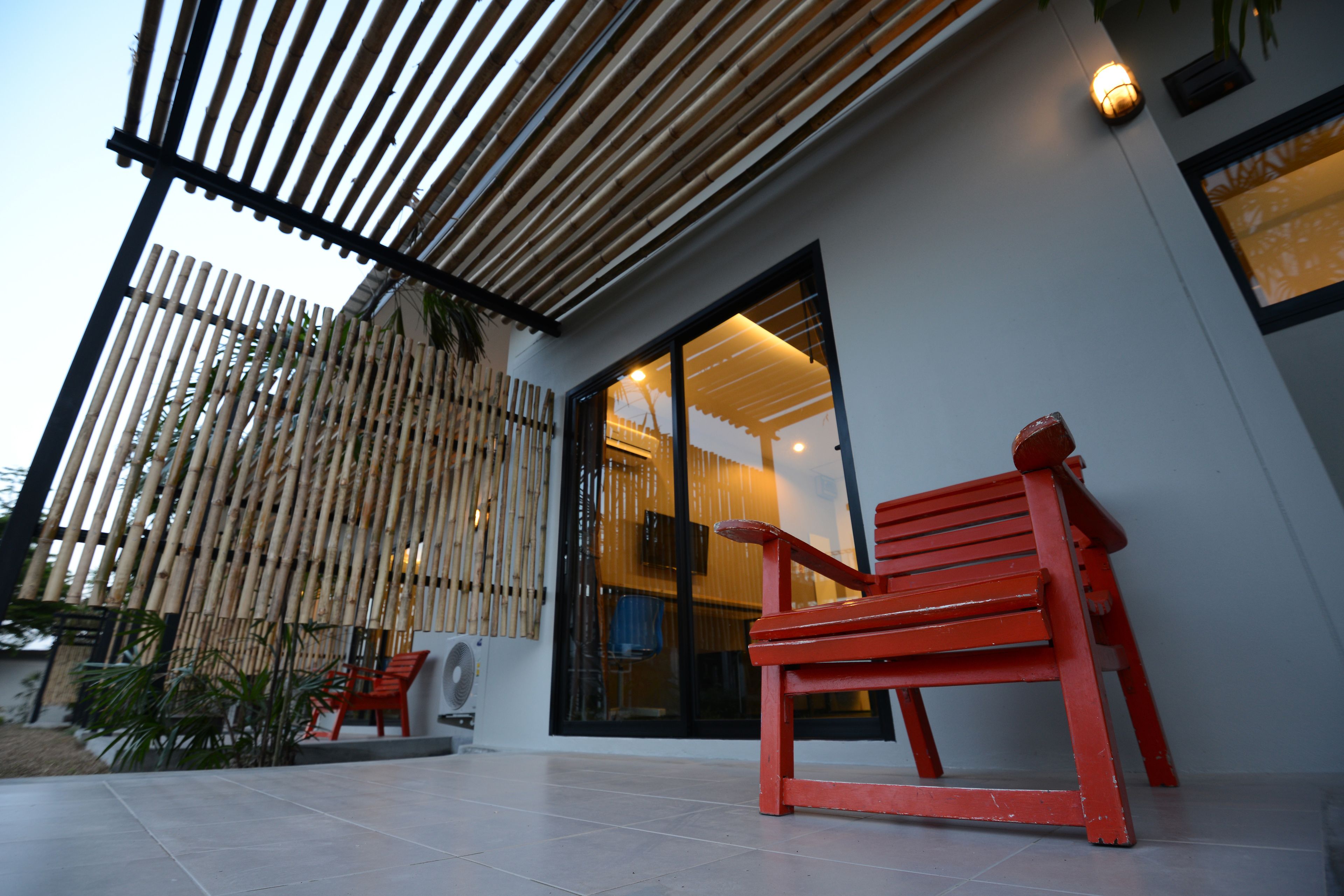 deluxe room with balcony | terrace/patio