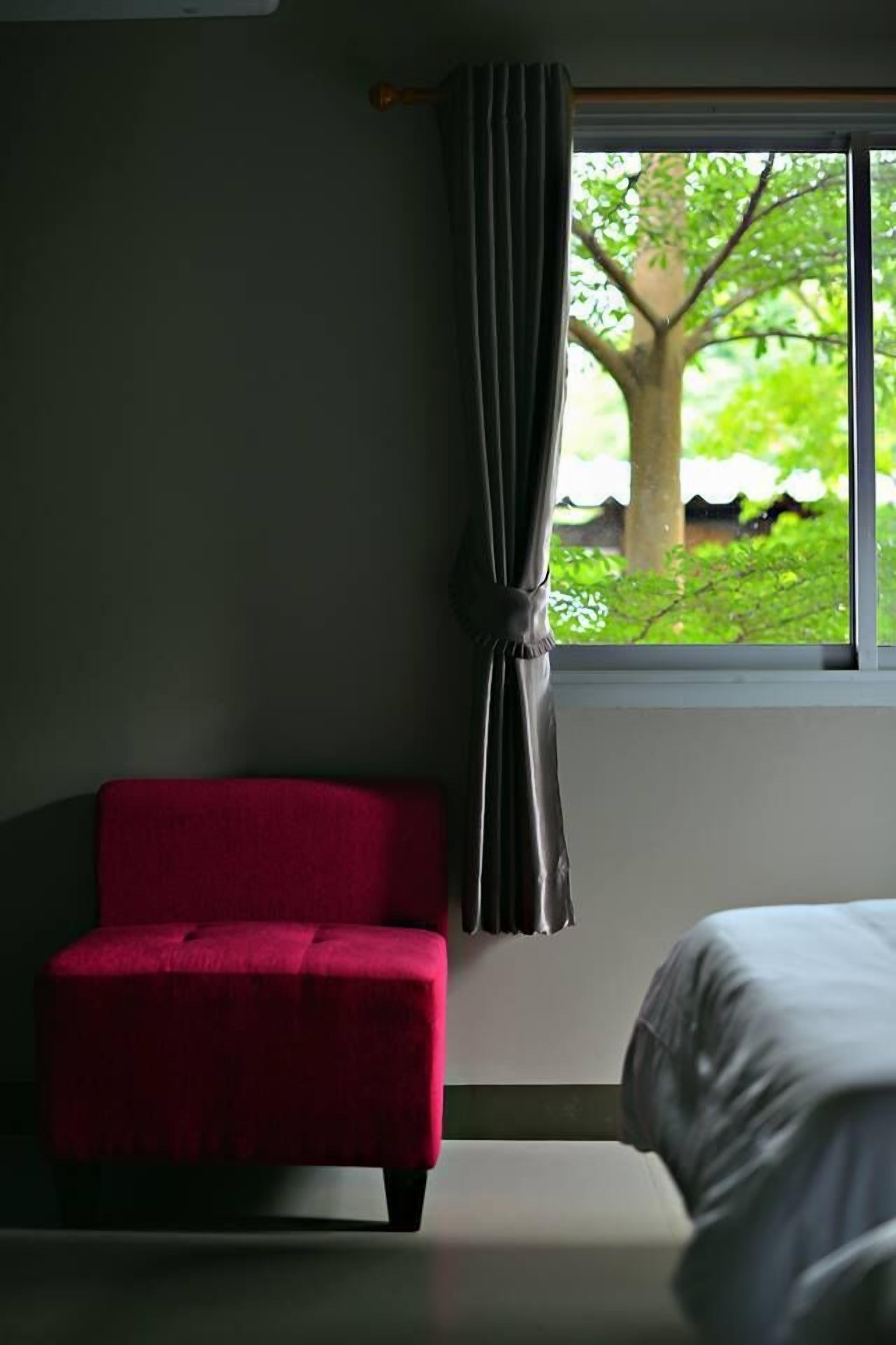 standard twin bed  | rollaway beds, free wifi