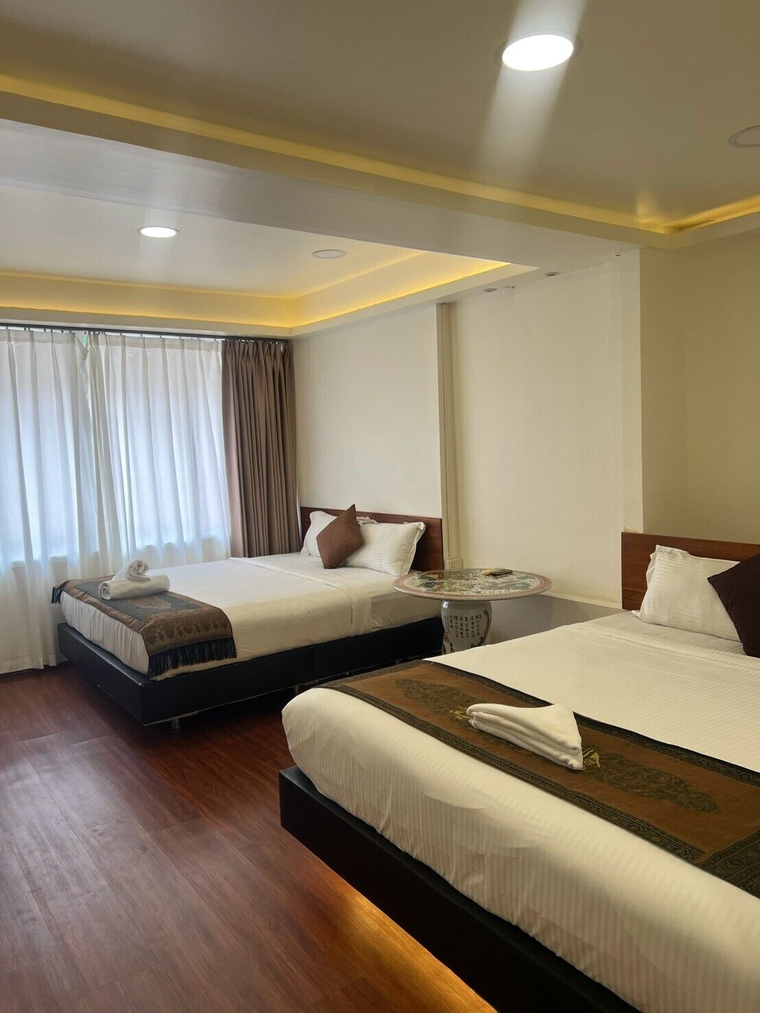 Family Suite | Desk, blackout curtains, soundproofing, free WiFi