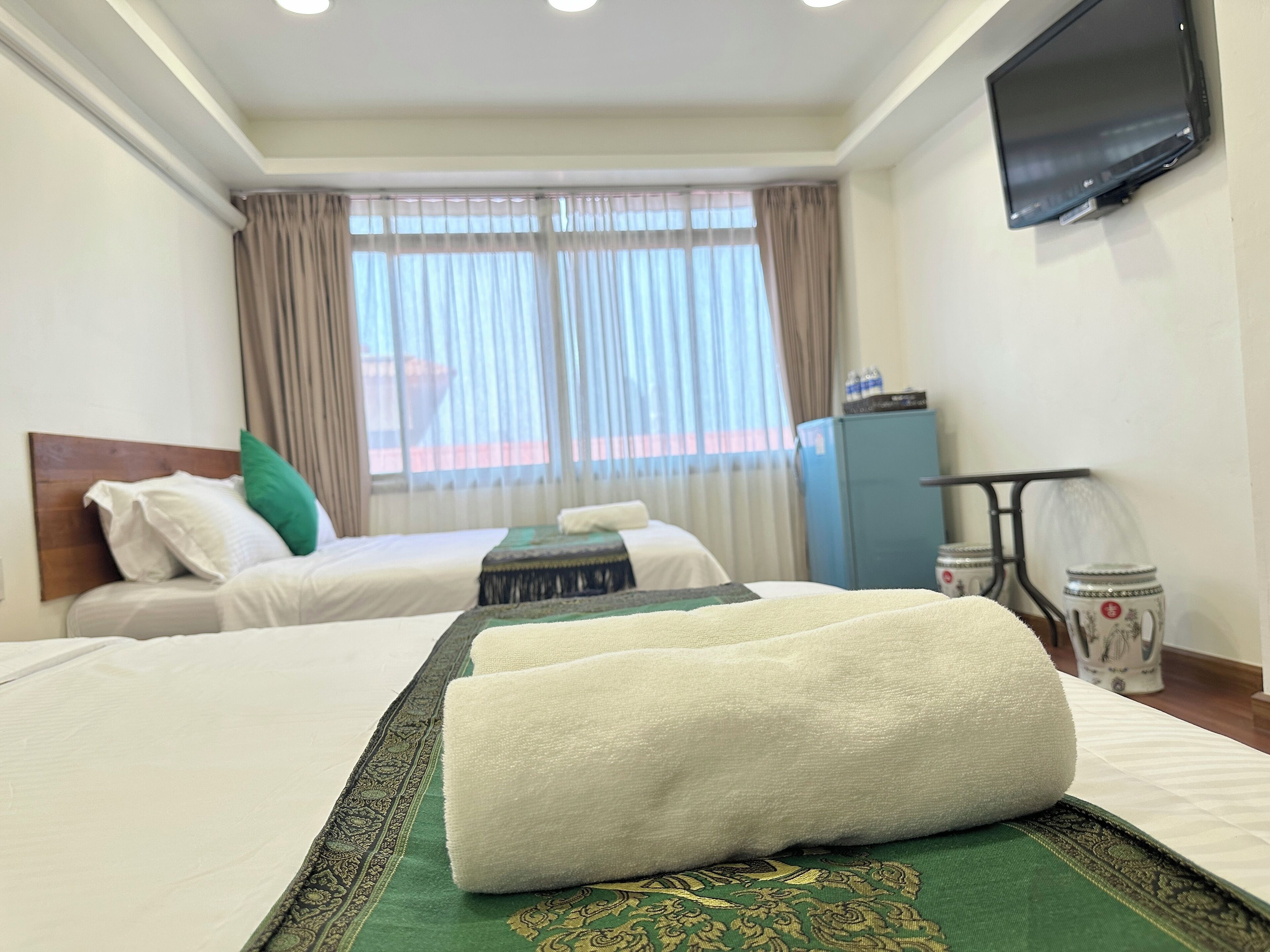 Family Suite | Desk, blackout curtains, soundproofing, free WiFi