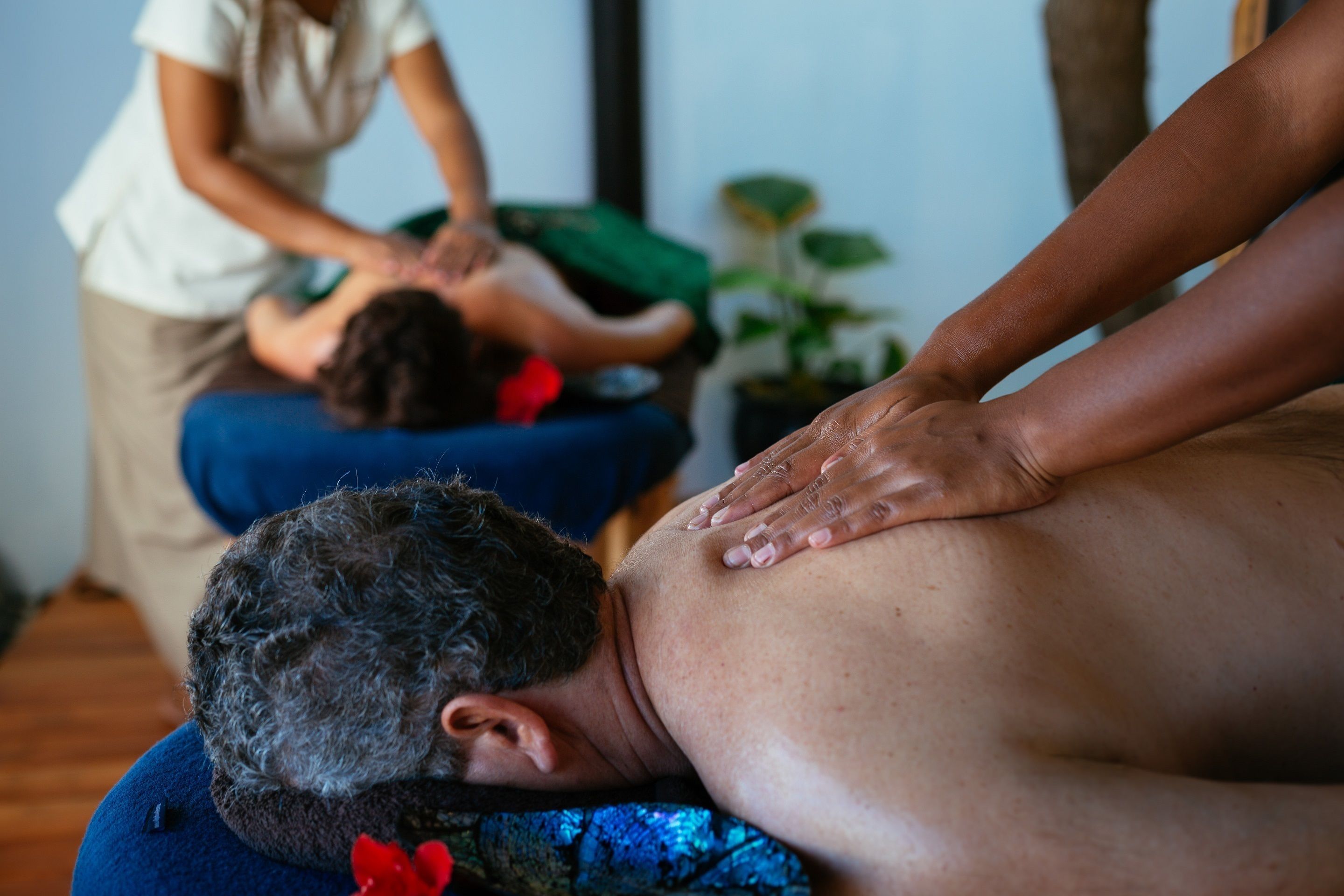 Salas de tratamiento para parejas, tratamientos corporales, aromaterapia