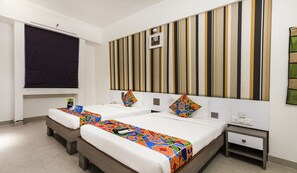 Deluxe Double Room | Rollaway beds, free WiFi - FabHotel Brook Elan Viman Nagar (Pune)