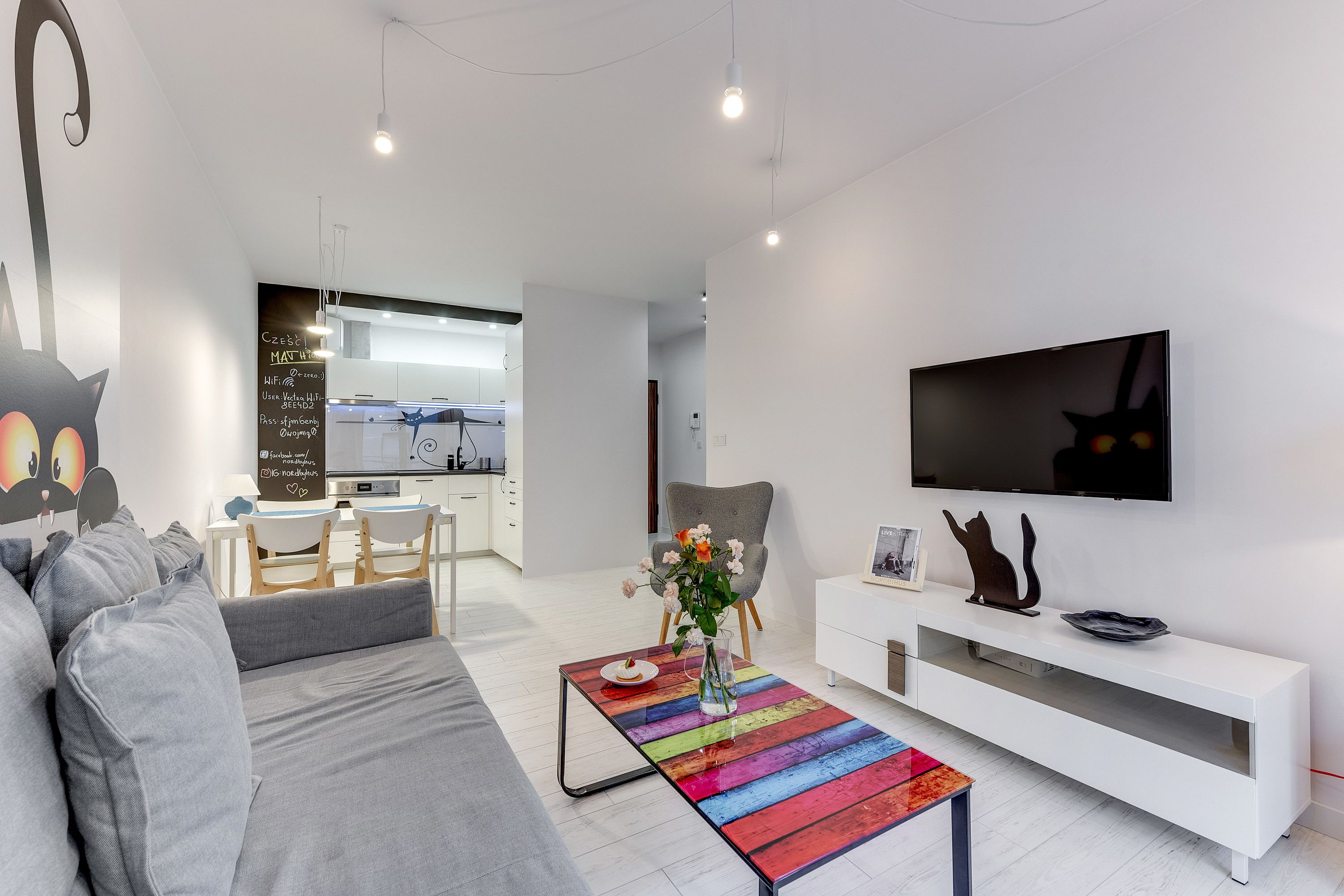 Appartement Deluxe, 1 chambre, balcon, vue fleuve (Chmielna 73/31) | 1 chambre, décoration personnalisée, ameublement personnalisé