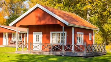 Házikó, privát fürdőszoba | A szálláshely külső területei