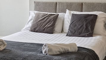 Familienapartment | 1 Schlafzimmer, Bügeleisen/Bügelbrett, kostenlose Babybetten