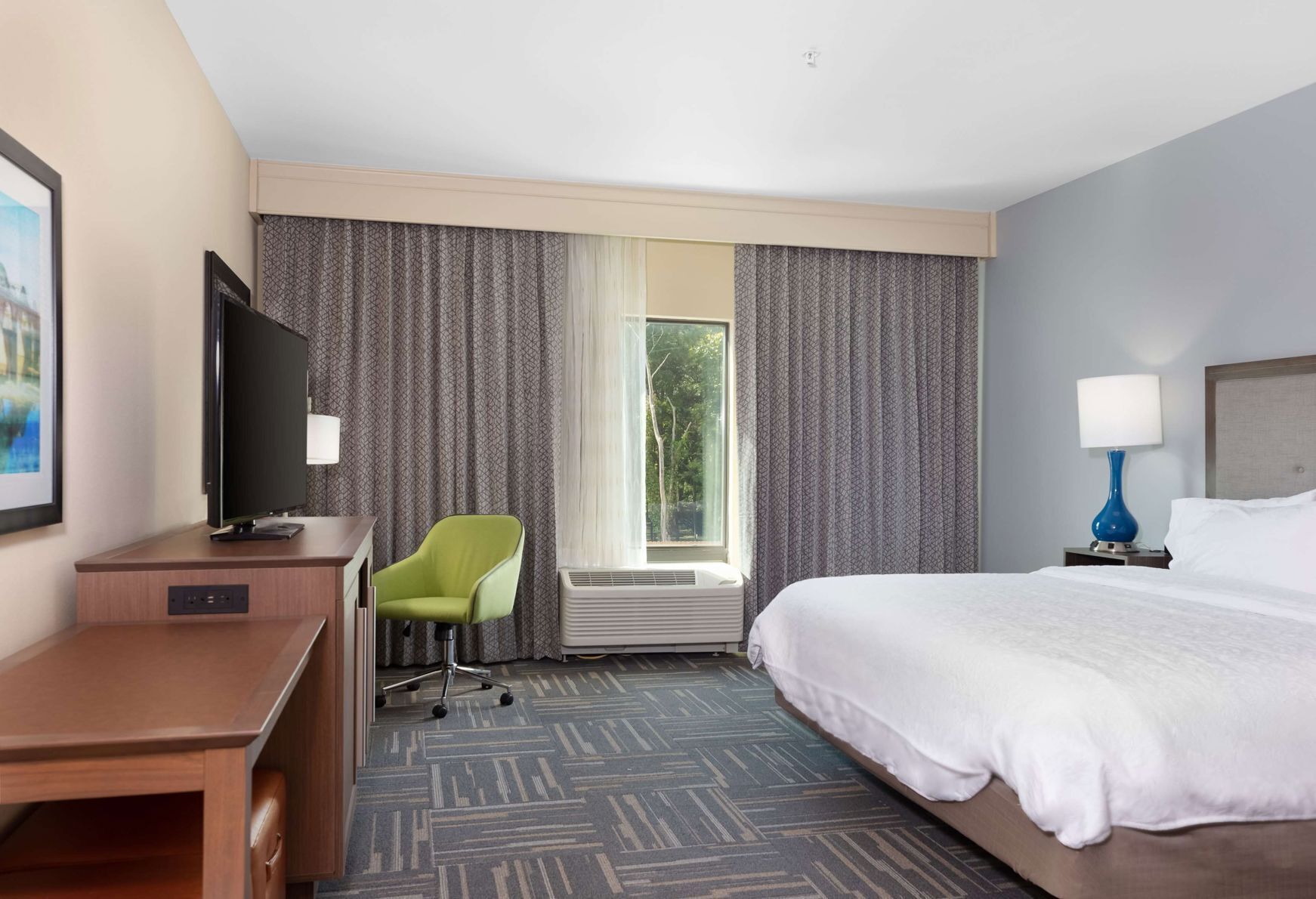 Desk, soundproofing, iron/ironing board, free cribs/infant beds