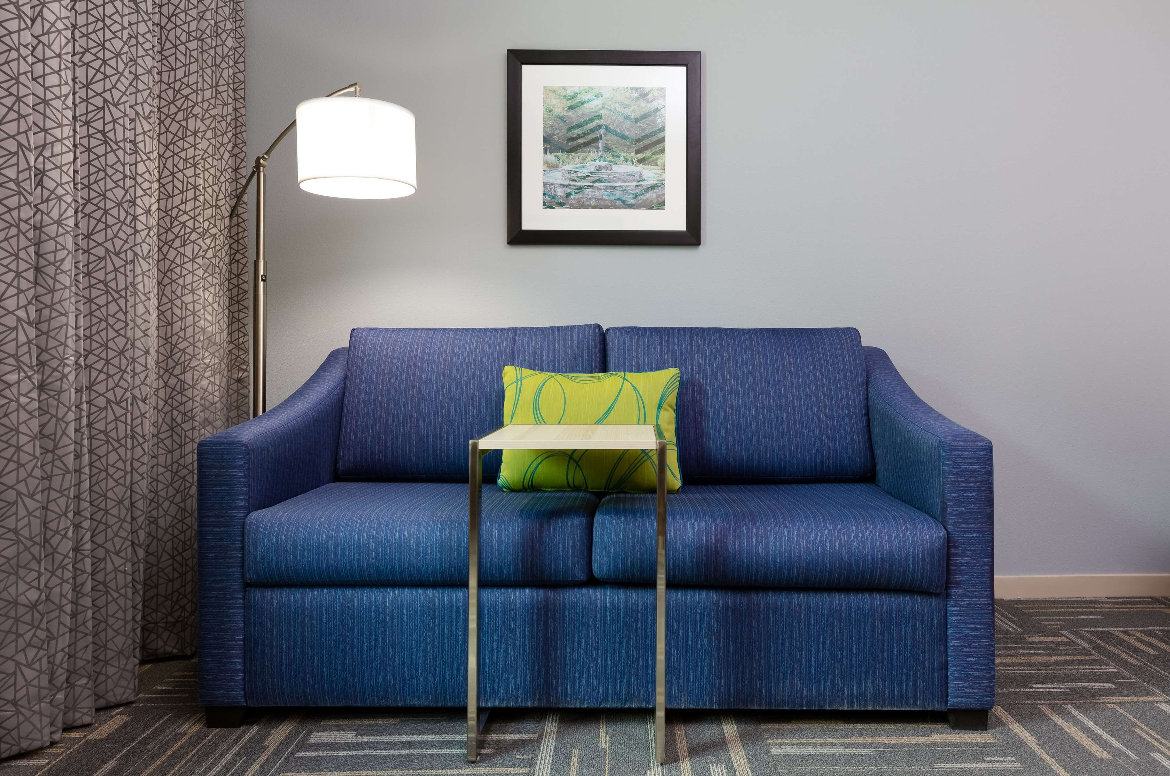 room, 1 king bed, accessible, bathtub (mobility & hearing) | living area | flat-screen tv