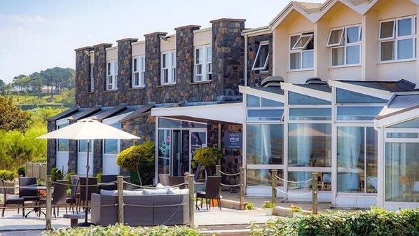 Exterior - Driftwood Inn (St. Saviour)