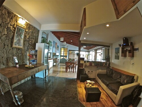 Las Avutardas Hosteria