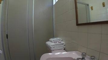 Shower, towels, shampoo