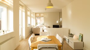 Deluxe-Loft, 1 Schlafzimmer, Raucher, Stadtblick (Type D) | Wohnzimmer