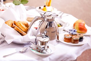 Petit déjeuner buffet compris tous les jours