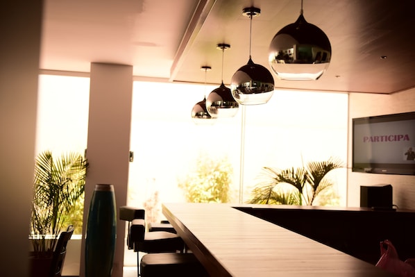 Bar (on property) - Midtown La Paz (La Paz)