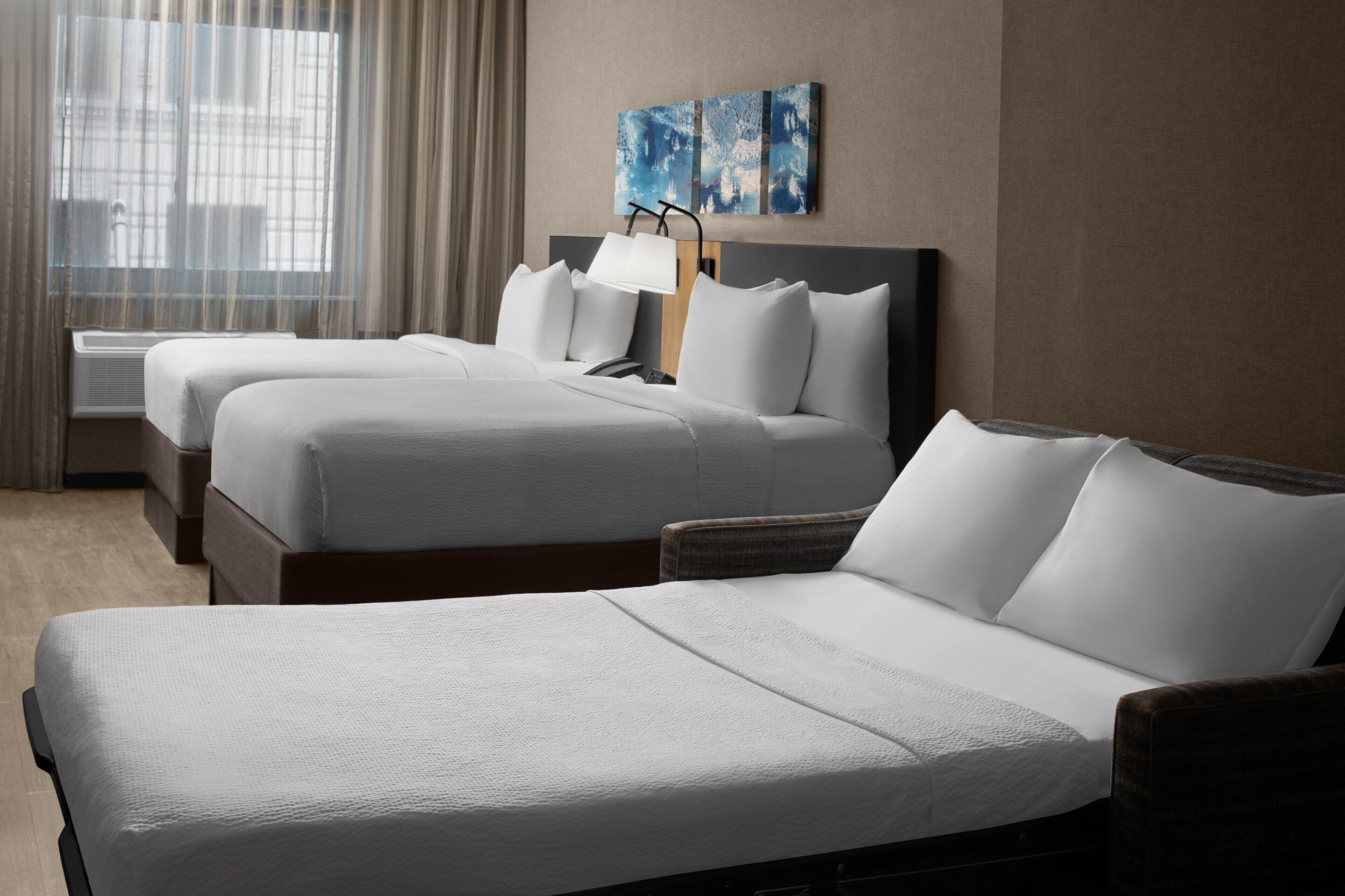 studio, 2 double beds, non smoking | 1 bedroom, in-room safe, desk, blackout curtains