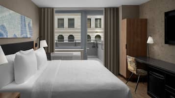 Room, 1 King Bed, Non Smoking, Balcony | In-room safe, desk, blackout drapes, iron/ironing board