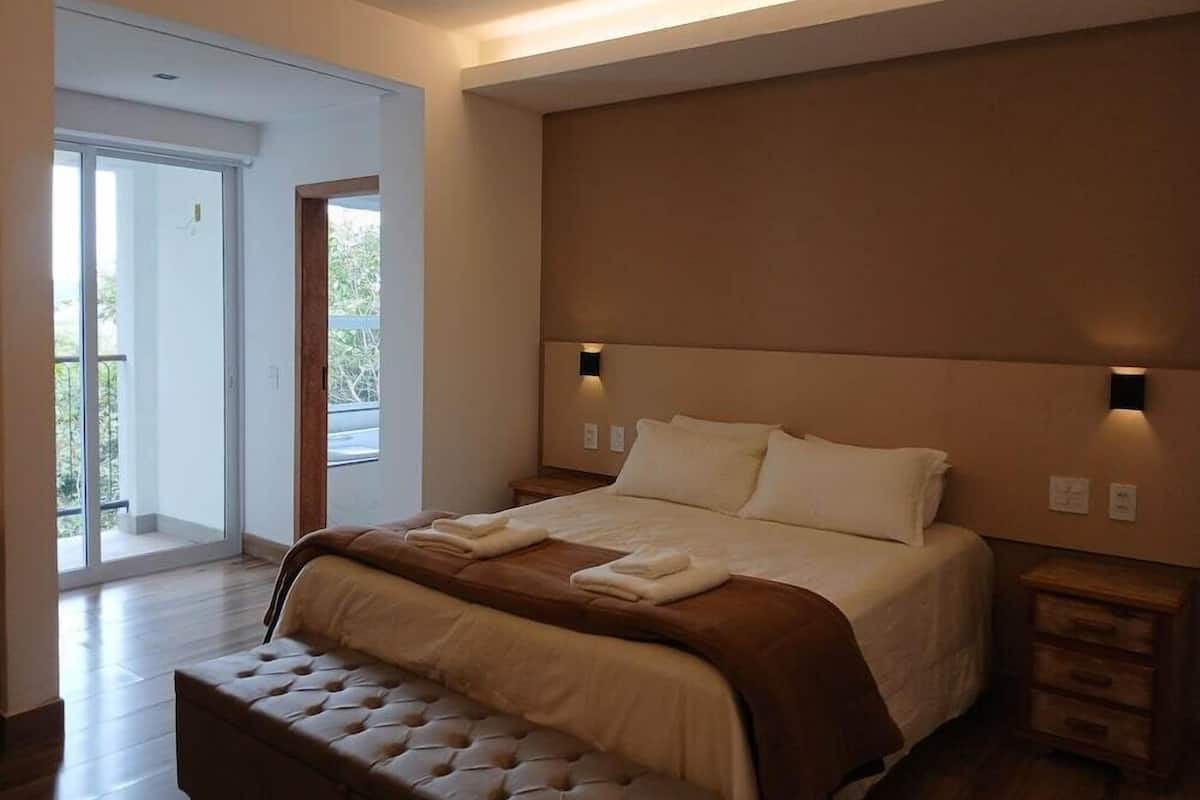 Minibar dan Wi-Fi gratis
