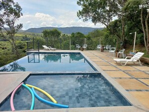 2 outdoor pools - Pousada Cantares (Tiradentes)
