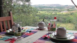 Free daily buffet breakfast  - Pousada Cantares (Tiradentes)