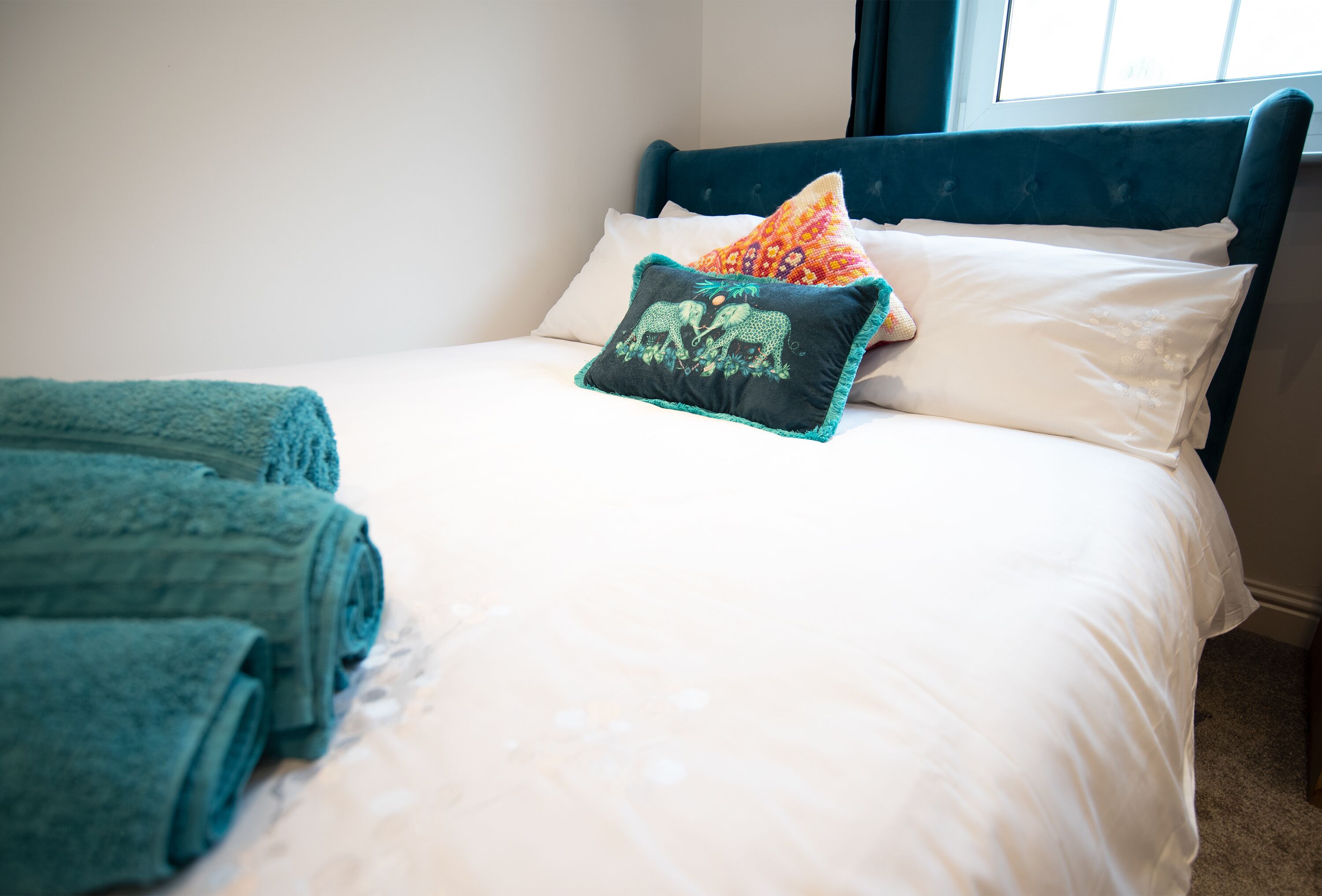 design apartment | 2 bedrooms, hypo-allergenic bedding, individually decorated