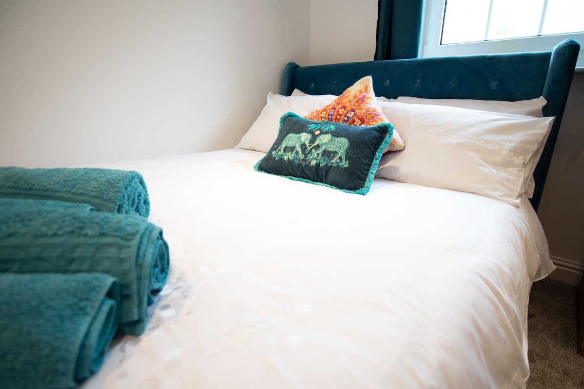 design apartment | 2 bedrooms, hypo-allergenic bedding, individually decorated