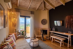 Caja de seguridad en la habitación y sistema de insonorización