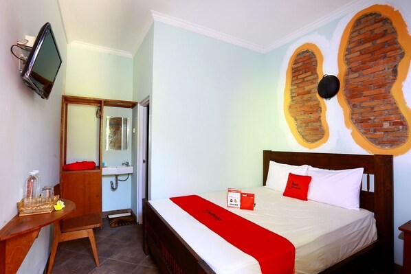 Free WiFi, bed sheets