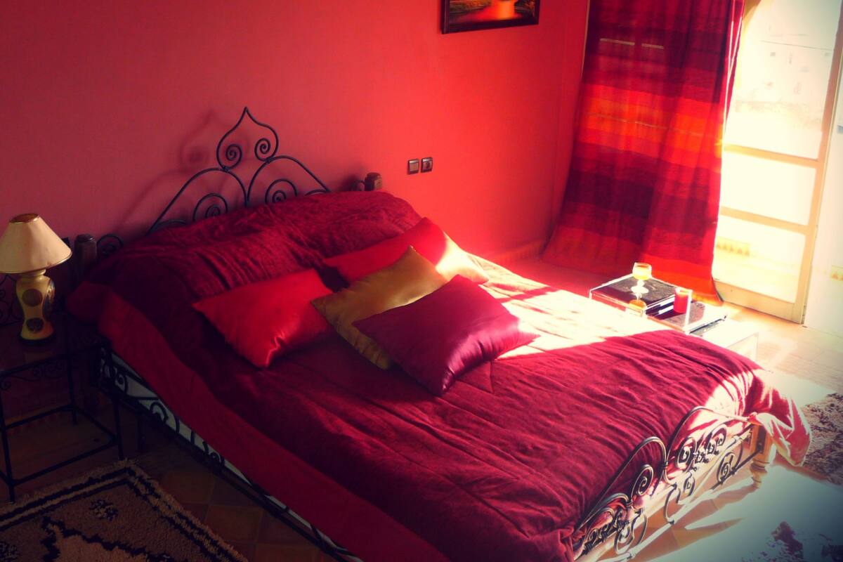 Habitación individual, vistas al mar | Ropa de cama de alta calidad, cortinas opacas, ropa de cama