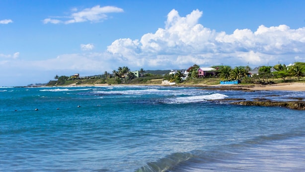 On the beach - Kudehya Guesthouse (Treasure Beach)