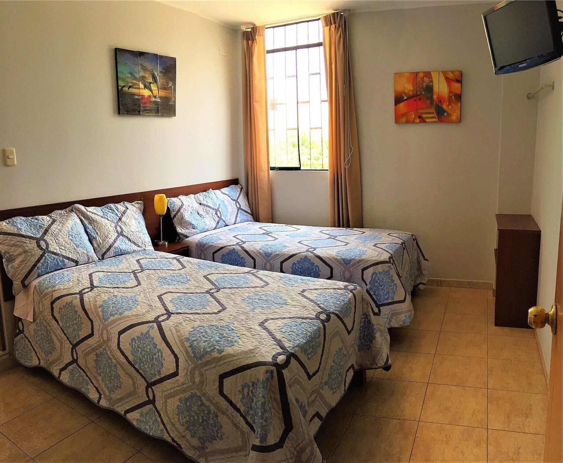 Iron/ironing board, free WiFi, bed sheets