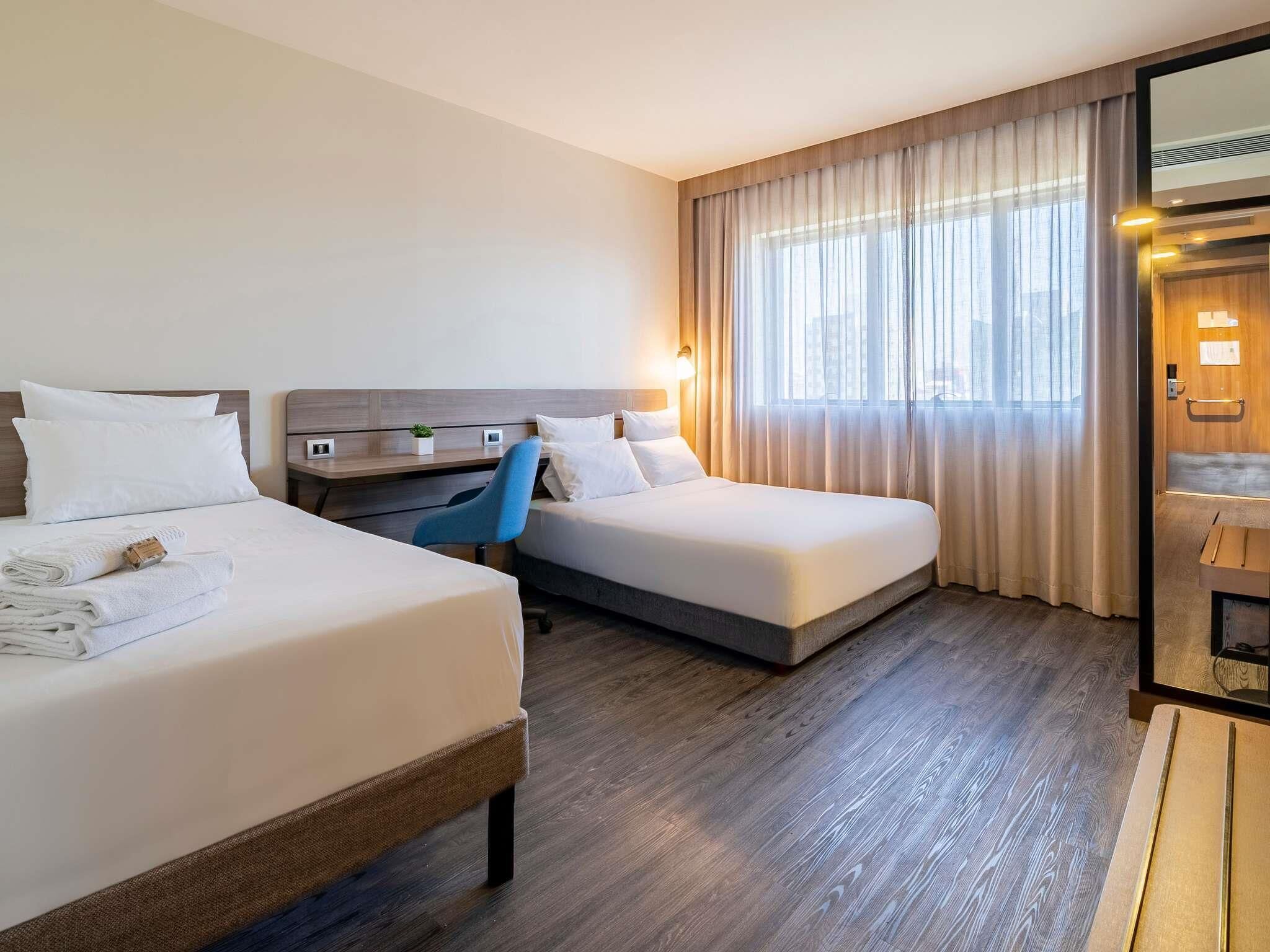 Room, Multiple Beds (Accessible)