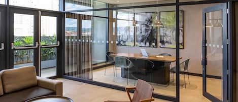 Meeting facility