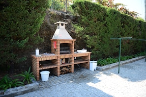 BBQ/picnic area
