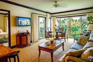 Smart TV, DVD player, books - SPECIAL FALL RATE! Walking Distance to Beach. Rest. Relax and Recharge. (Kapaa)