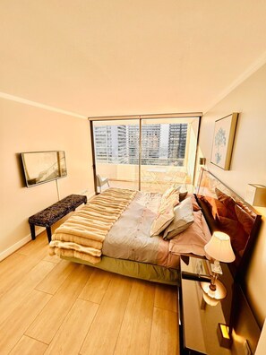 Standard Apartment, 2 Bedrooms | 2 bedrooms, individually decorated, individually furnished