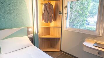 Twin Room, 2 Single Beds