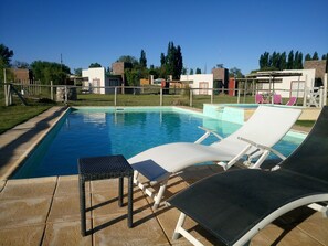 Seasonal outdoor pool - Cabanas del Puente (San Rafael)
