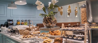 Paseo La GalerĆa Hotel & Suites