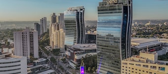 Paseo La Galería Hotel & Suites