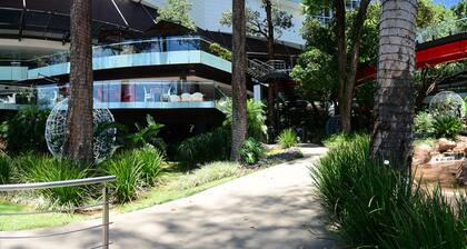 Paseo La GalerĂa Hotel & Suites