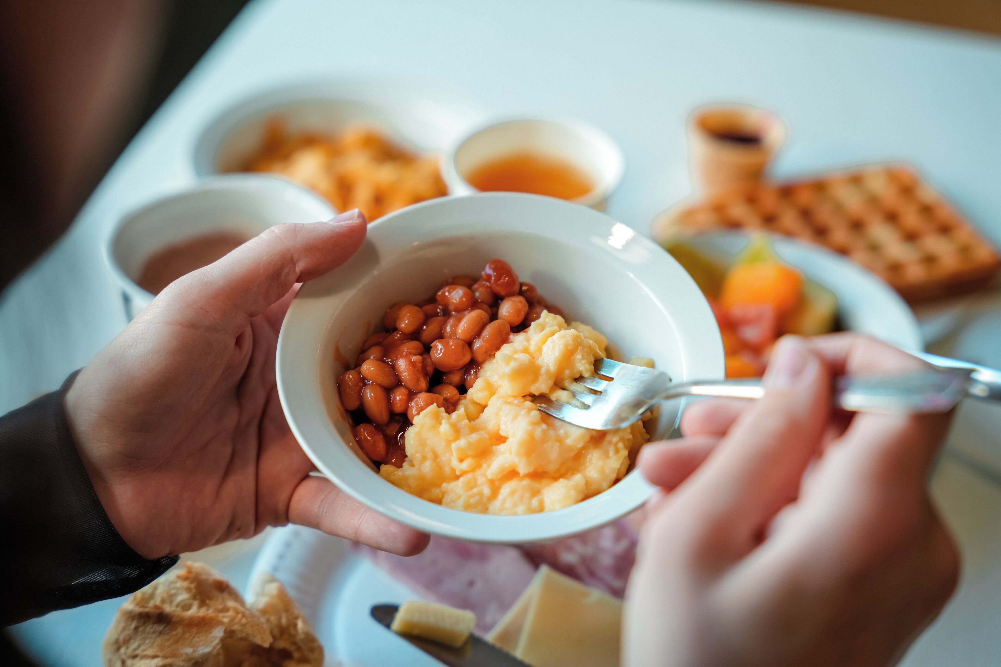 daily buffet breakfast for a fee