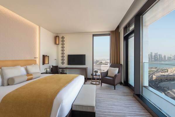 1 bedroom, premium bedding, minibar, in-room safe