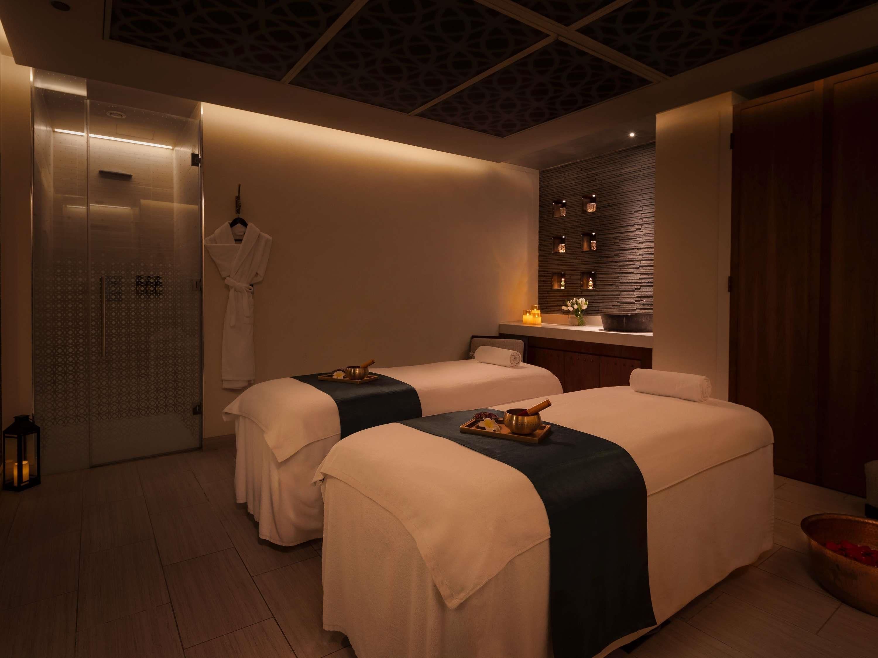 Couples treatment room(s), body treatments, aromatherapy