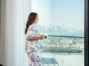 Premium bedding, minibar, in-room safe, individually decorated - Alwadi Hotel Doha - MGallery Collection (Doha)