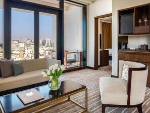 Svit - 1 sovrum - terrass (SOUQ Waqif View) | Sängtillbehör av högsta kvalitet och minibar