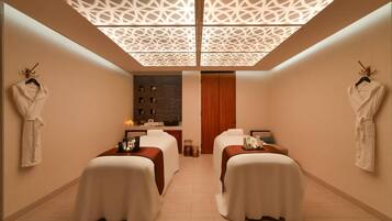 Couples treatment rooms, body treatments, aromatherapy