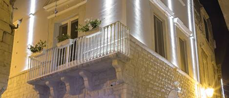 Front of property – evening/night