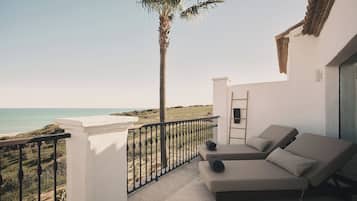 Suite, 2 slaapkamers, uitzicht op zee (with Sofa Bed, ideal for families) | Uitzicht vanaf balkon