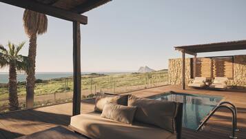 2-Bedroom Deluxe Suite Sea View Private Pool | Terrasse/Patio